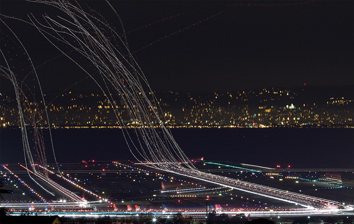 long-exposure-airplane11 long-exposure-airplane11