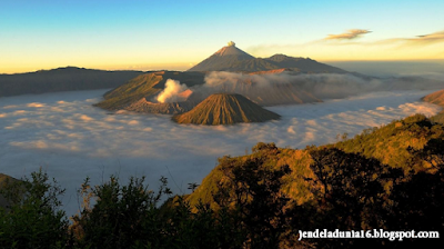 [http://FindWisata.blogspot.com] Bukit Cinta, Bukit Romantis Untuk Kamu Dan Dia