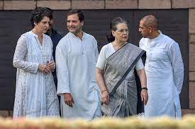 आखिर गांधी परिवार ने करा क्या है आज तक आइये जानते है | / After all, what has the Gandhi family done till date, let us know