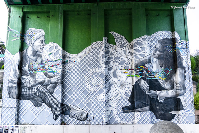 Mural 'Giltza Bat - Una Llave' por Verónica y Christina Werckmeister - Bilbao, por El Guisante Verde Project