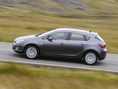 Vauxhall Astra car photo 