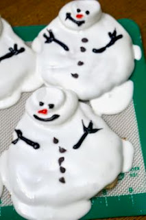 Melted Snowman Cookies: Savory Sweet and Satisfying