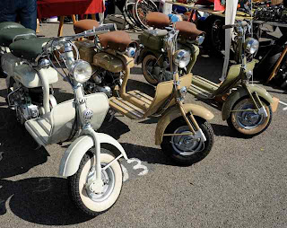 The naked Lambrettas :Imola