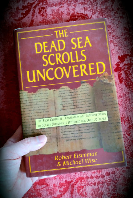 The Dead Sea Scrolls Uncovered. Robert Eisenman. Michael Wise