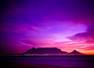 table-mountain-at-sunset