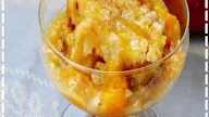 easy slow cooker peach cobbler