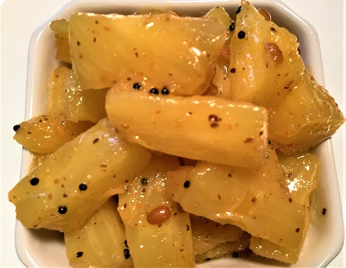 Sweet And Spicy Pineapple Chutney