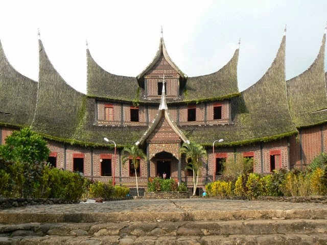 Inspirasi Desain  Rumah  Anda Desain Rumah Gadang 