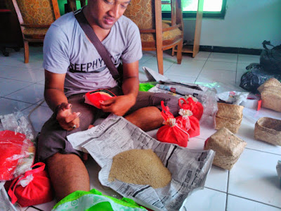 mulyono juragan jangkrik jual telur jangkrik 