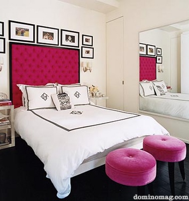 Modern Home Interior Design: Black And White And Pink 