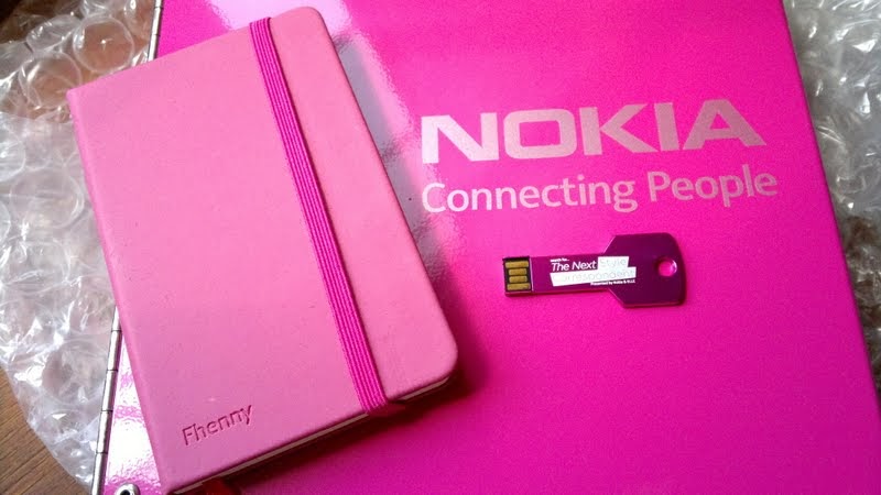 Nokia N8 Think Pink