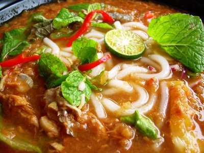 laksa sate. laksa kering