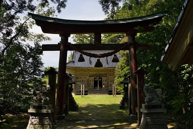 大膳神社　本堂