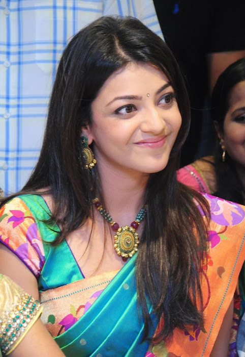 kajal agarwal new saree actress pics
