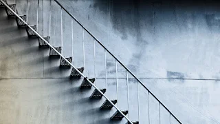 How can stairs ward off the risk of early death?