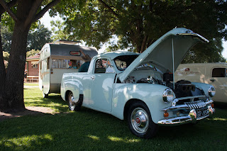 FX-FJ Holden Club Nationals Bathurst 2012