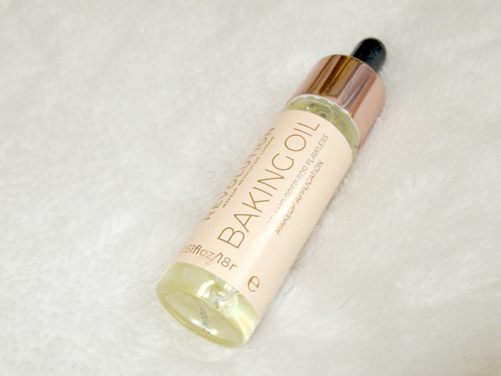 Revolution baking oil makeup grad