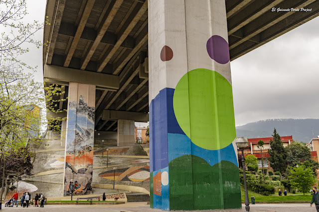 Mural de la Plaza Rekalde - Bilbao, por El Guisante Verde Project