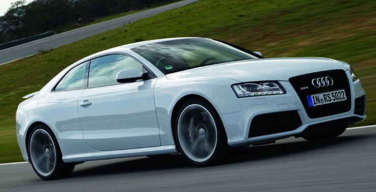 Audi RS5 060 mph in 43 seconds BMW M3 Competition 060 mph in 43 