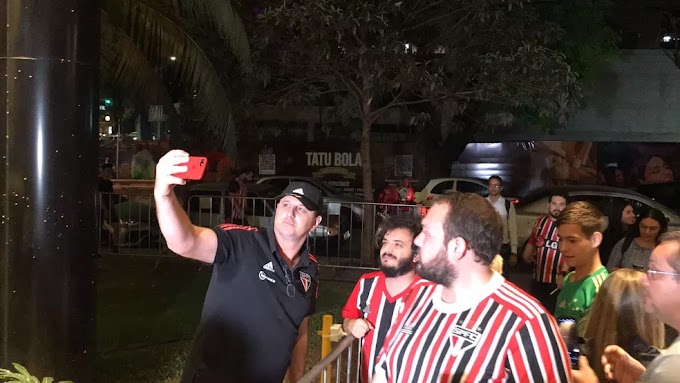 São Paulo é recepcionado com festa da torcida em Belo Horizonte; veja os relacionados