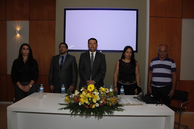 Evento homenageia profissionais da educação, comerciantes e advogados de São Gonçalo