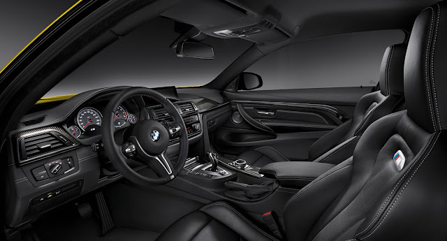 2015-BMW-M4-interior
