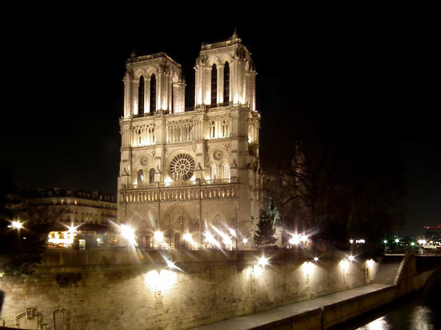 Photograph Susan Walter.    Tour the Loire Valley with a classic car and a private guide.