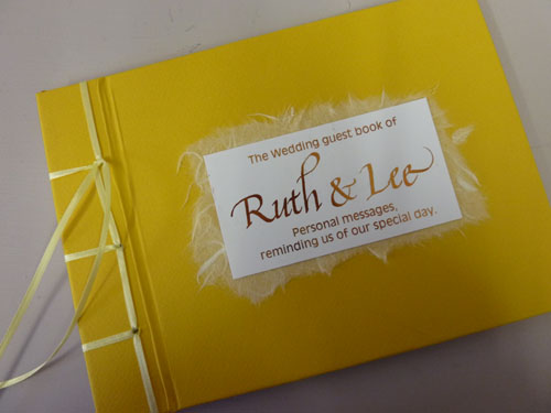 Wedding guest books 21 cm x 15 cm All our guest books are made to order