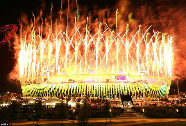 justjovitz_LONDON OLYMPICS 2012 CLOSING CEREMONY