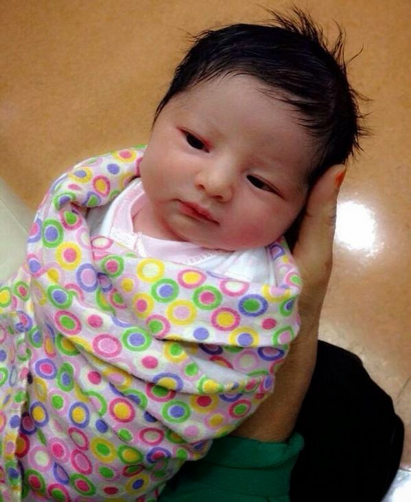  Gambar  Rozita Che Wan Bersama Baby Comel Selepas Bersalin 