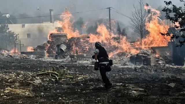87 νεκροί από τις πυρκαγιές στην Αττική (βίντεο)