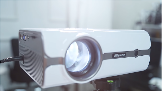 Alfawise A11 Projector
