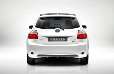 2010 Toyota Auris HSD Full Hybrid Concept Headed for Frankfurt