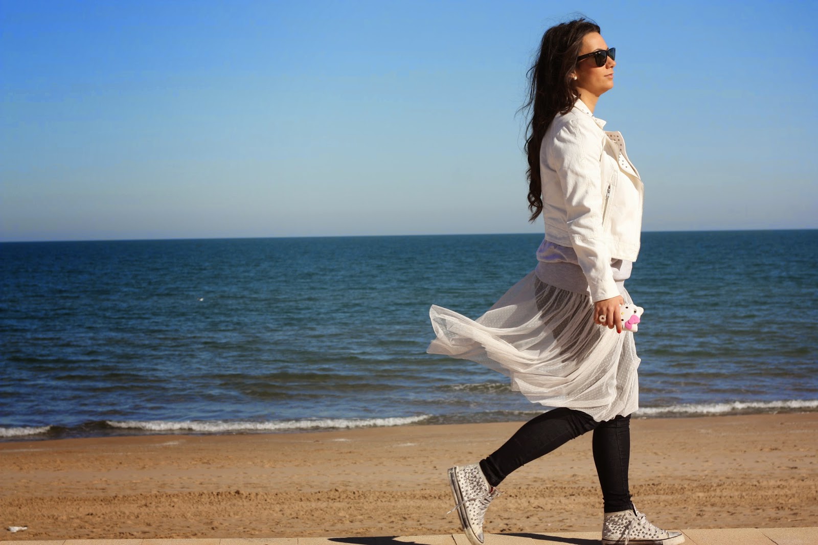 http://silviparalasamigas.blogspot.com.es/2015/01/vestido-denim.html