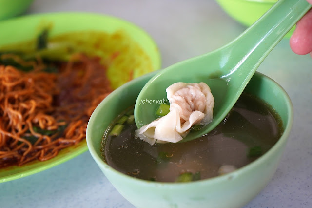 Permas Jaya Xin Thianman Black "Char Siew" Wanton Mee in Johor Bahru 新天满锦旺雲吞面