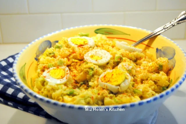 Mustard Potato Salad At Miz Helen's Country Cottage