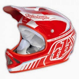 http://www.coyotebike.com/spanish/vestimenta/vestimenta-outlet/casco-troy-lee-designs-d2-delta.html