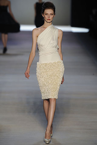 Fashion Runway - Giambattista Valli Spring 2009