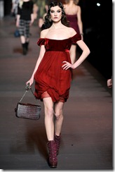 Christian Dior Ready-To-Wear Fall 2011 Runway Photos 35