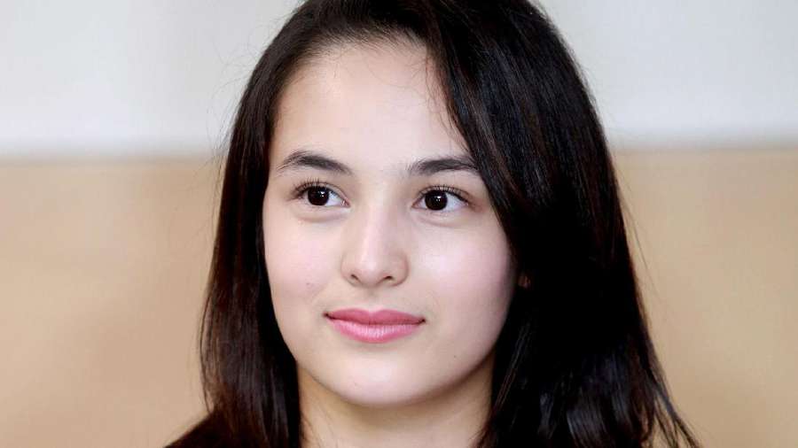 Profil Foto Foto Chelsea Islan Gambar Photo :: CONTOH TEKS