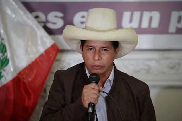 El procurador general de Perú denunció a Pedro Castillo ante la Fiscalía por presuntos delitos de corrupción