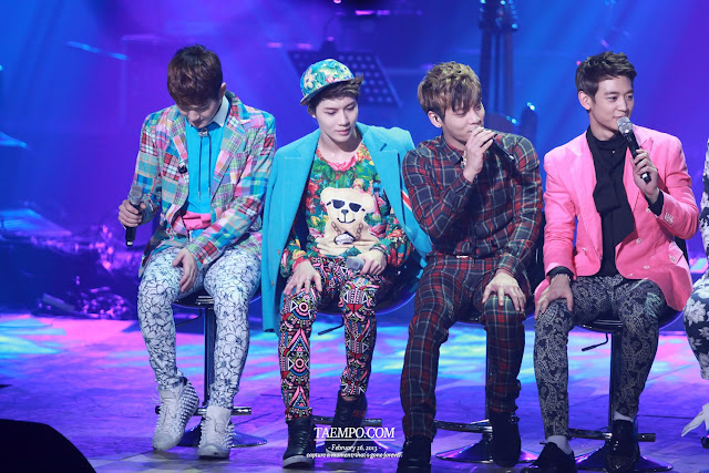 Watch SHINee on Yoo Hee Yeol's Sketchbook 130309