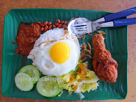 Nasi-Lemak-Johor-Jaya-Oktober-Kopitiam-十月餐厅