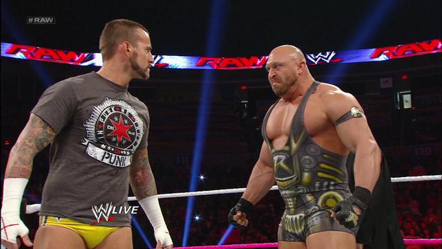 مشاهدة عرض مصارعة WWE Raw monday Night 1/10/2012 youtube يوتيوب مباشرة بدون تحميل مترجم مهرجان