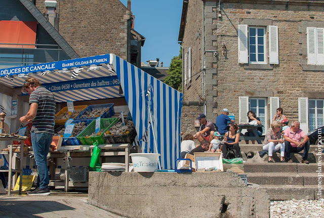 Mercado de las Ostras Cancale Francia viaje turismo