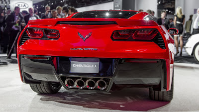 First 2014 Corvette Stingray Sold for $1.1 Million at Barrett-Jackson