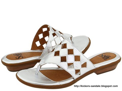 Kickers sandale:T149-115433