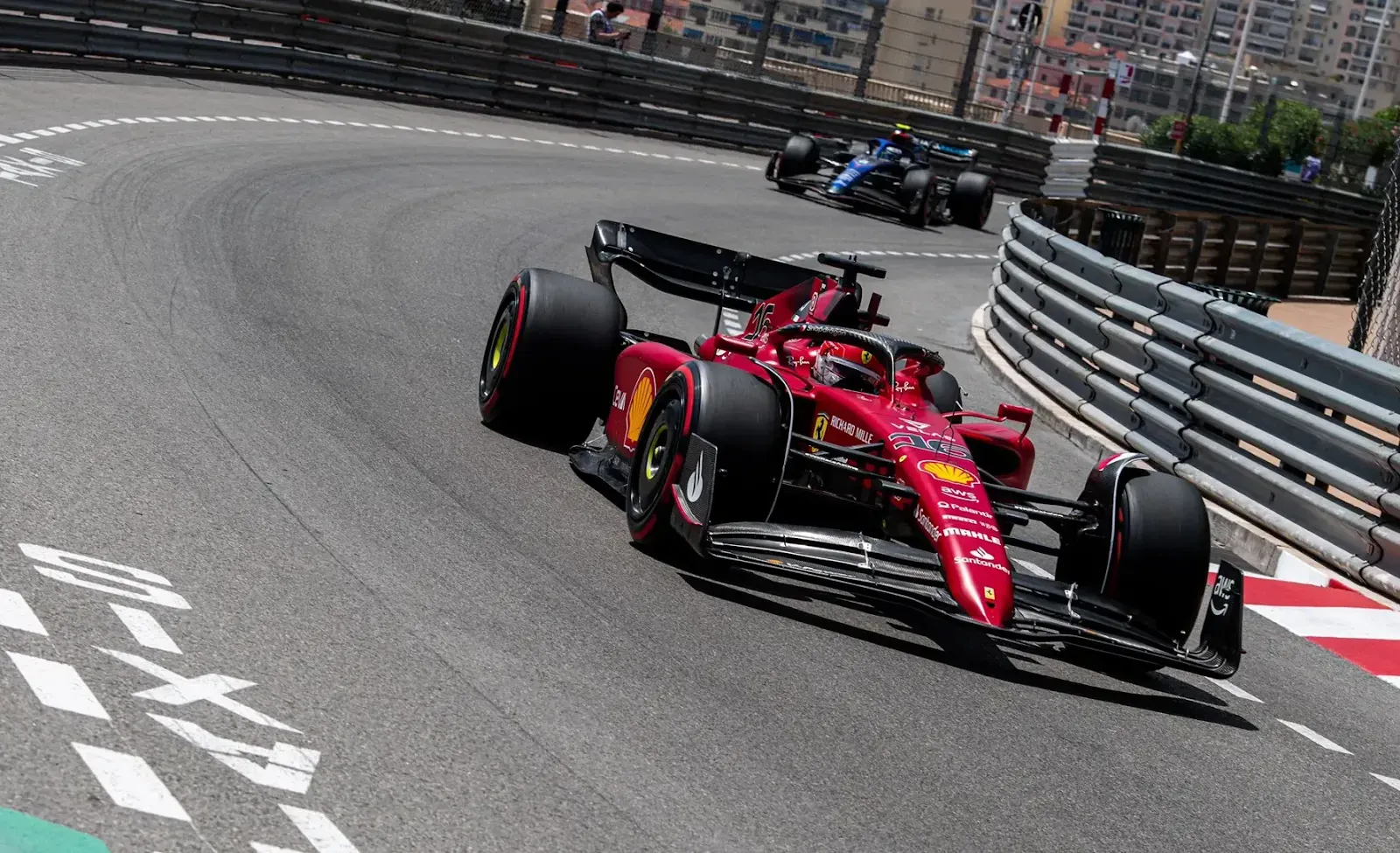 Charles Leclerc conquista la pole del gran premio di Monaco 2022