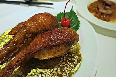 Jasmine Place (怡翠軒), stuffed chicken wings