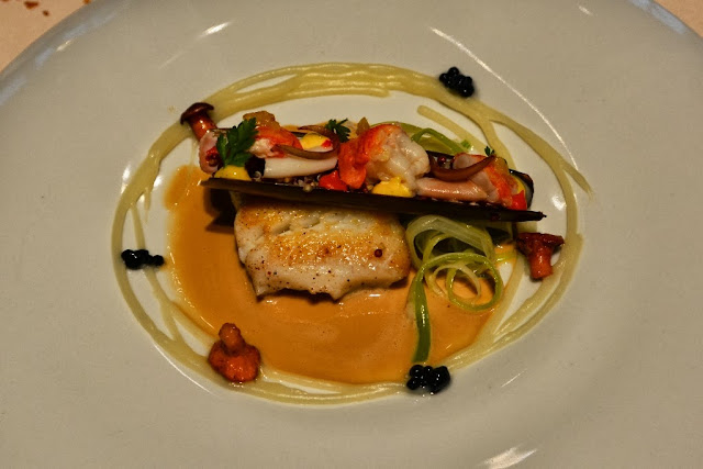 Restaurant St. Nicolas cod leek lobster